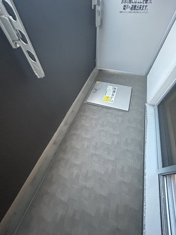 ラシーヌ瓦屋町のバルコニー