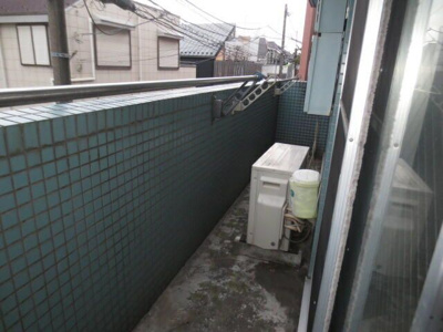 【バルコニー】