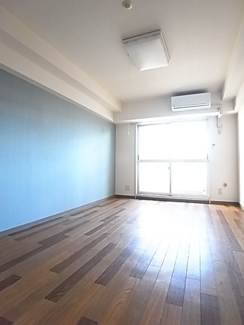 SANKОガルフタワーの居間・リビング