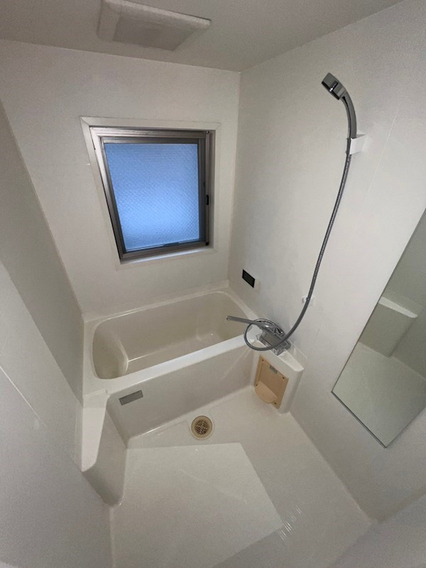 アーデンタワー立売堀の浴室|お風呂です