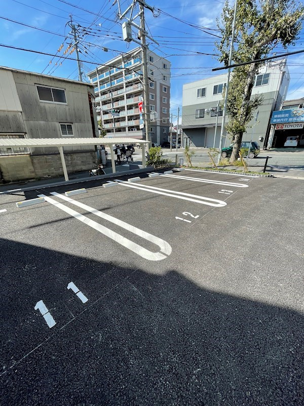 LIBTH高宮東の外観
