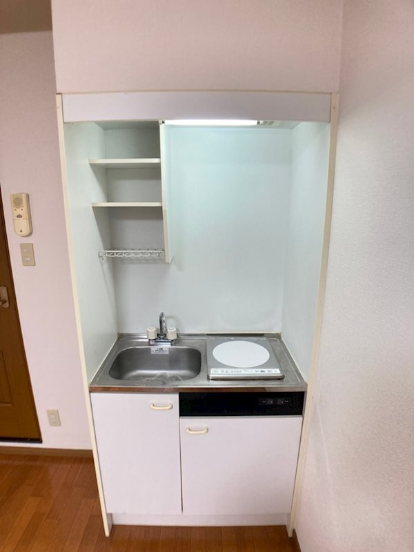 プリエ南船場のキッチン