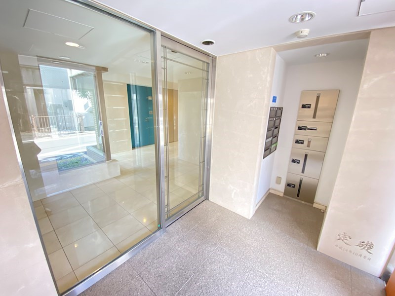 INADA HOUSEのロビー