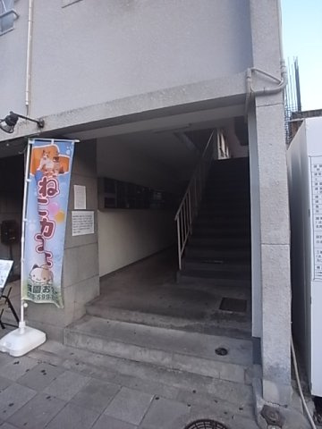 ハイツ永沢のエントランス