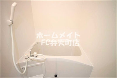 【浴室】 | ステイブルコート弁天町 | お風呂で日々の疲れを落としましょう