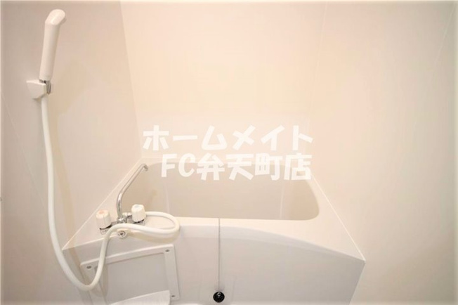 【浴室】 | ステイブルコート弁天町 | お風呂で日々の疲れを落としましょう