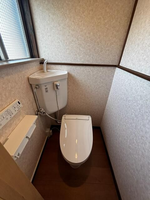 一ノ谷町4丁目貸家のトイレ