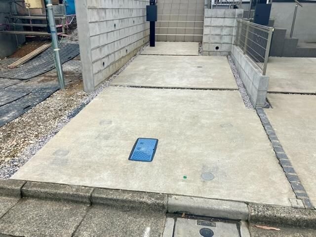 久我山戸建の駐車場