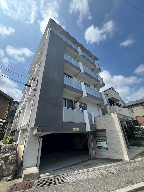 ときわ六甲レクランの外観