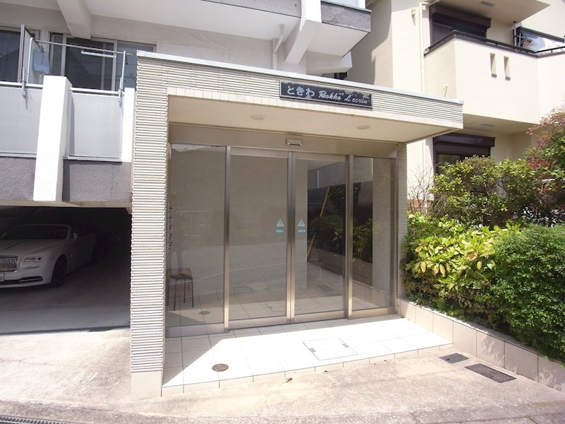 ときわ六甲レクランのエントランス