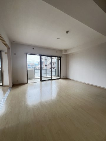 ツインリバーマーレの居間・リビング