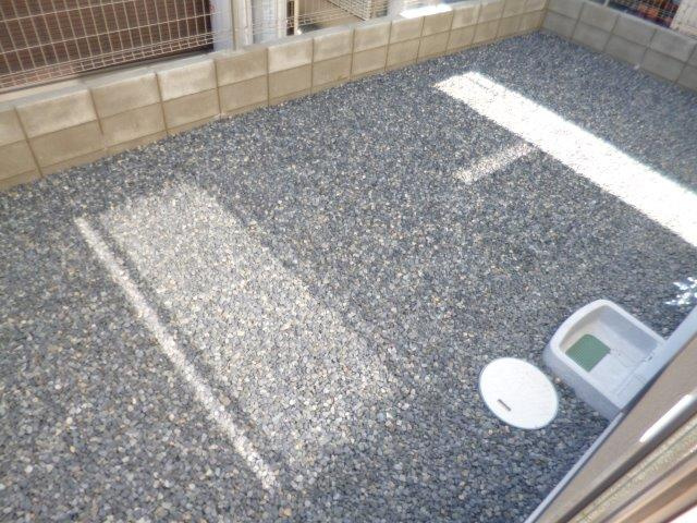 都窪郡早島町早島の一戸建ての庭|専用庭