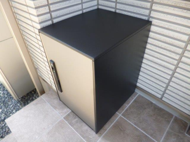 都窪郡早島町早島の一戸建てのその他|専用宅配ボックス