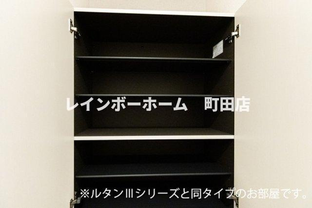 フォンテーヌ５※初期費用分割あと払いサービス利用可能物件の収納|※同施工会社参考写真