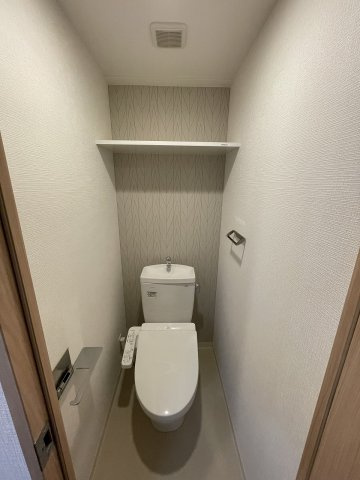 【トイレ】エスリード大阪ザ・ルクス 