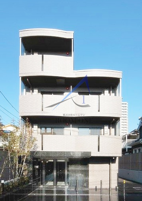 ルーブル駒沢大学参番館
