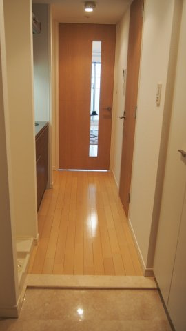 プラウドフラット白金高輪の玄関|※参考写真