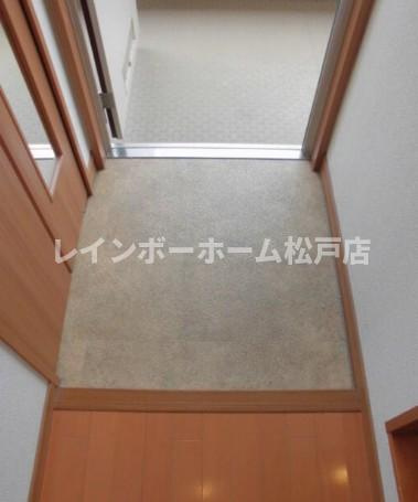 仲介手数料（賃料の1.10ヵ月）の50％OFF対象物件！の玄関