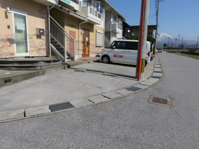 【駐車場】 | リラテラス神照