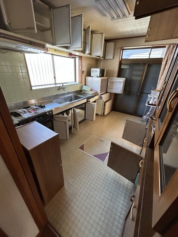 高崎市日高町　中古戸建のキッチン|お料理しやすいキッチンです