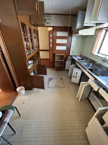 高崎市日高町　中古戸建のキッチン|キッチンでお料理をお楽しみください