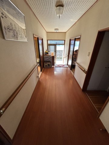 高崎市日高町　中古戸建の玄関|玄関です