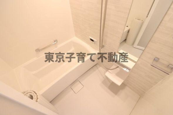 東京日産台東ビルの浴室