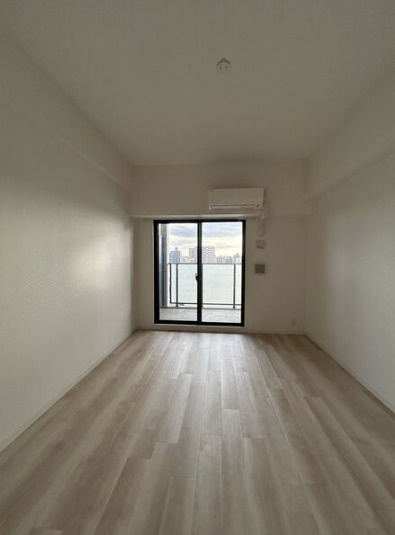 【居間・リビング】S-RESIDENCE堀田 