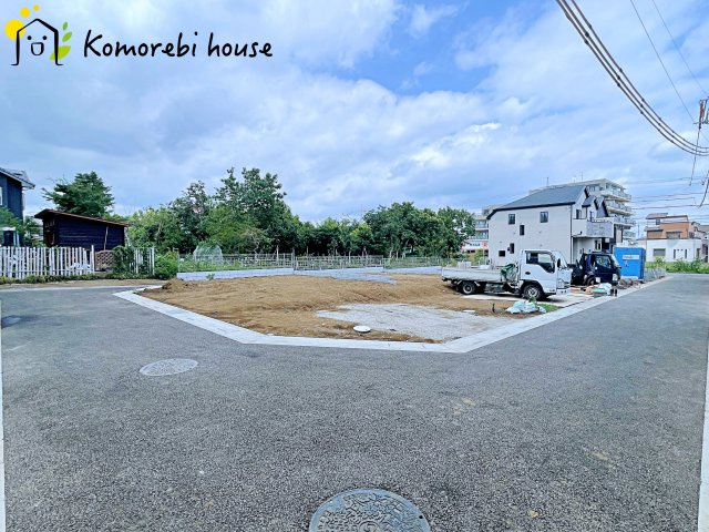 さいたま市北区奈良町42番　新築一戸建て　ハートフルタウン　Aの前面道路含む現地写真|26.7.27撮影済み