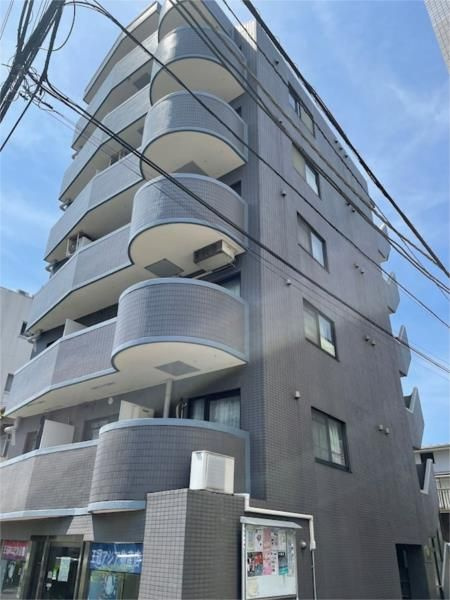 メインステージ十条の外観