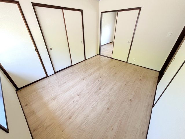 フレグランス吉田　B棟の内装