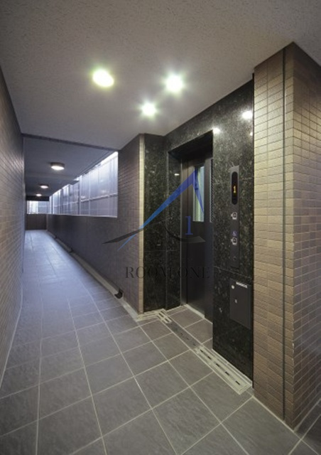 ルーブル駒沢大学参番館 