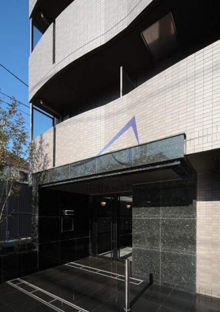 ルーブル駒沢大学参番館 