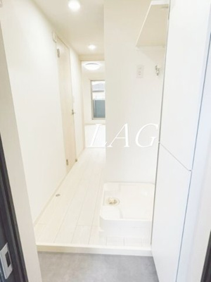 【玄関】 | Ｅａｓｔ　Ｆｌａｔ　松戸 | 玄関です。
