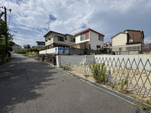 神戸市垂水区南多聞台４丁目新築戸建１号棟の前面道路含む現地写真|2026年07月25日撮影