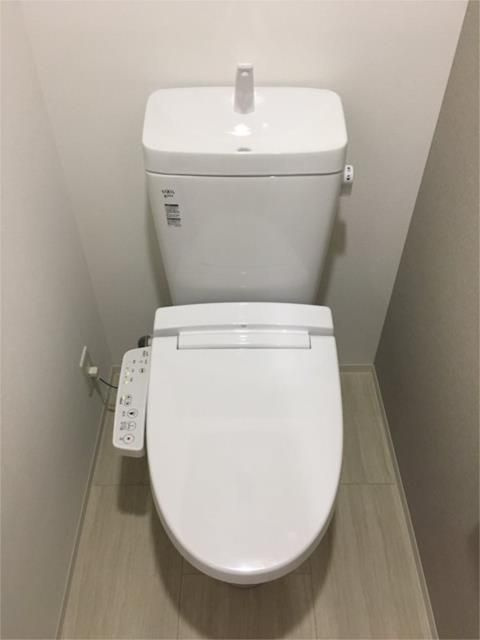 メイクスデザイン両国NORTHのトイレ