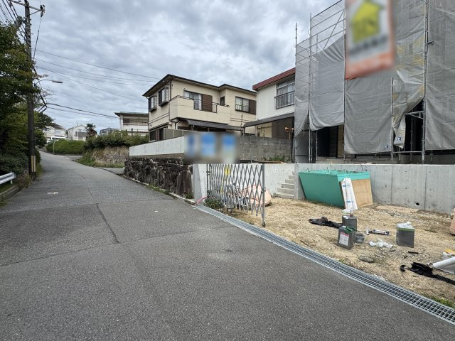 神戸市垂水区南多聞台４丁目新築戸建２号棟の前面道路含む現地写真|2026年09月20日撮影