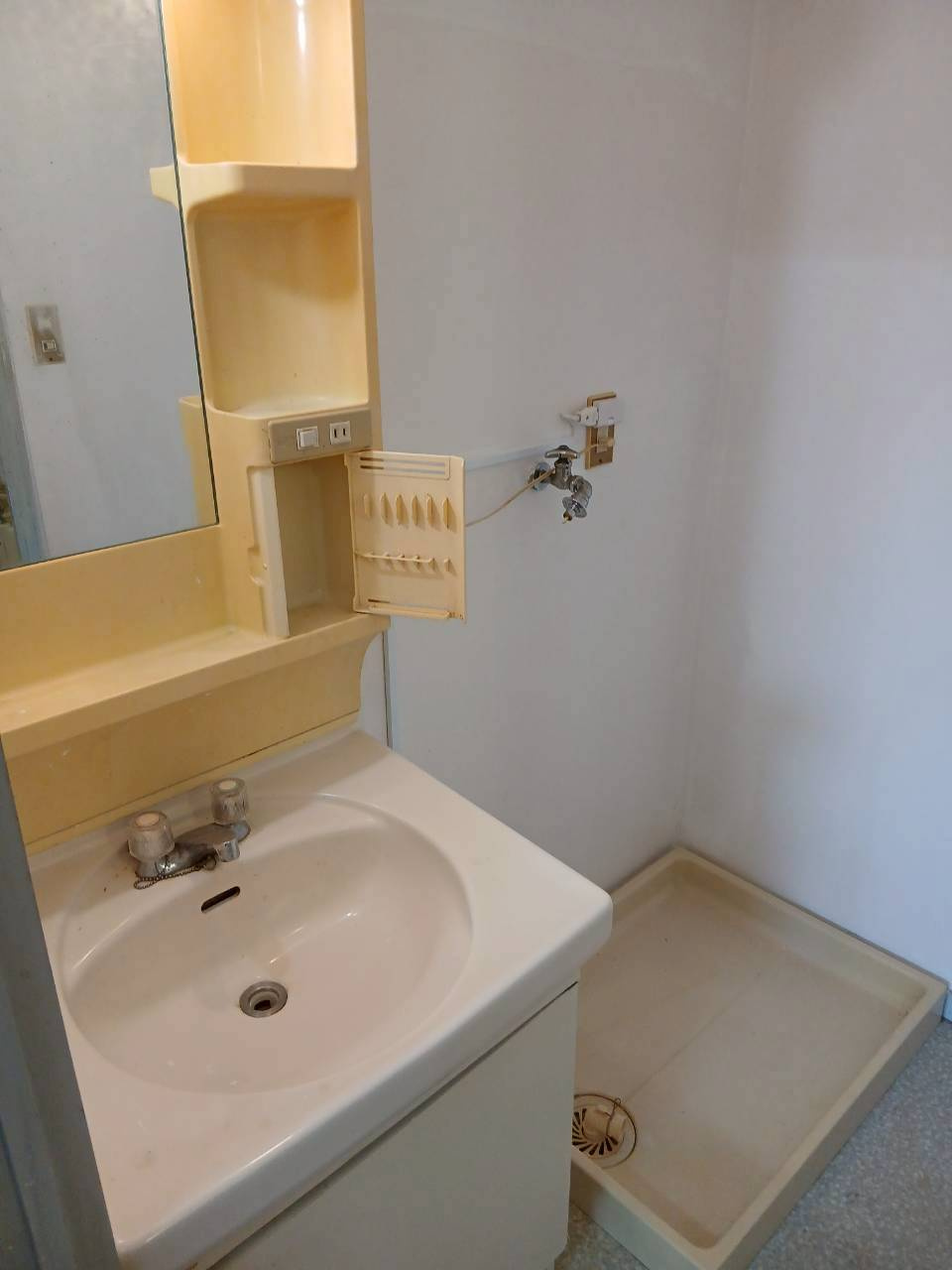 ハイライズマンションの洗面所|コンパクトで使いやすい洗面所