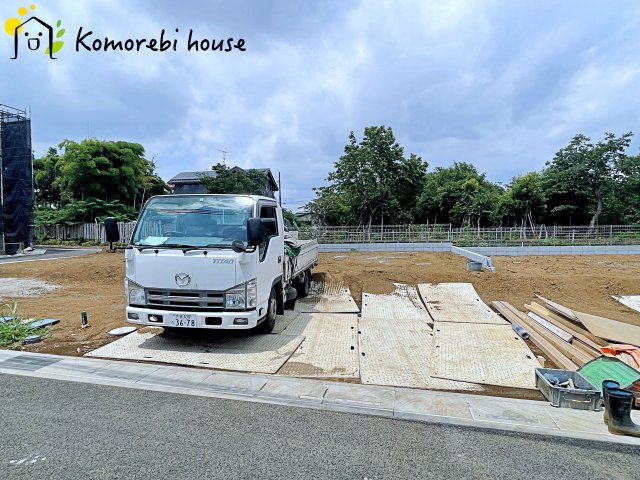 さいたま市北区奈良町42番　新築一戸建て　ハートフルタウン　Bの駐車場|26.7.27撮影済み