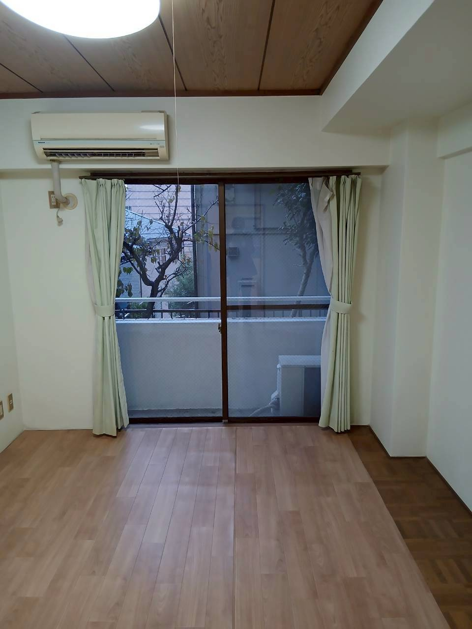 ハイライズマンションの洋室|使い勝手のいい洋室です