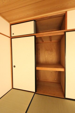 ノイハオス城西の収納