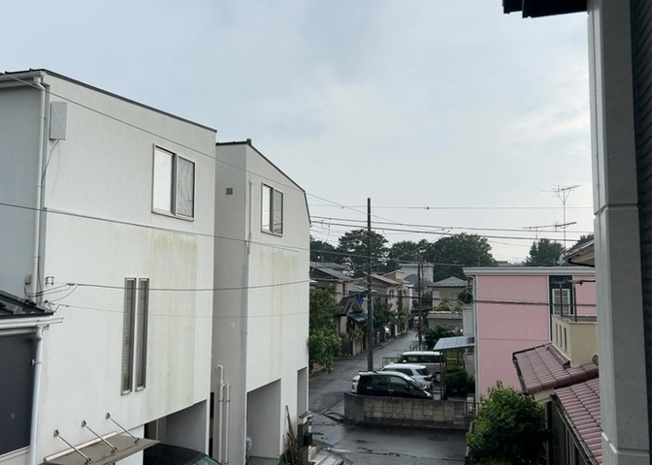 【展望】 | 眺望を気にして物件を探す場合、前面に建物が建っていないか現地で確認しましょう！前面に建物があると景色はもちろん、日当たりや風通しにも影響が出てきます。住んだ時のことを想像しながら現地見学をしましょう。