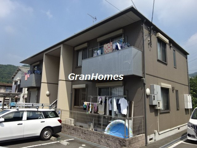 シャーメゾン白国の外観