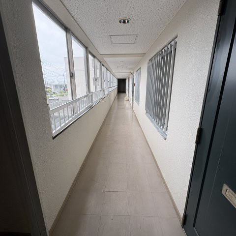 ティアラ高砂ハイツのロビー