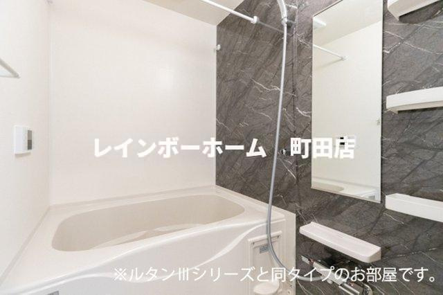 フォンテーヌ５※初期費用分割あと払いサービス利用可能物件の浴室|※同施工会社参考写真