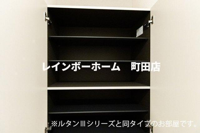 フォンテーヌ５※初期費用分割あと払いサービス利用可能物件の収納|※同施工会社参考写真