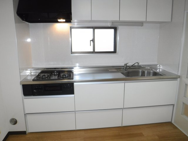メイプル中原のキッチン|他のお部屋の参考写真となります。