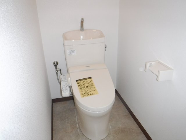 メイプル中原のトイレ|他のお部屋の参考写真となります。