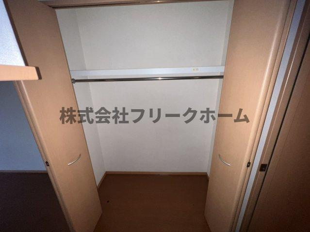 小金井市東町４丁目のアパートの収納