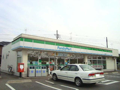 【周辺】 | プリムヴェール | ファミリーマート鴻巣滝馬室店まで620ｍ